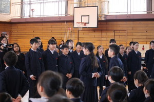 6年生を送る集会