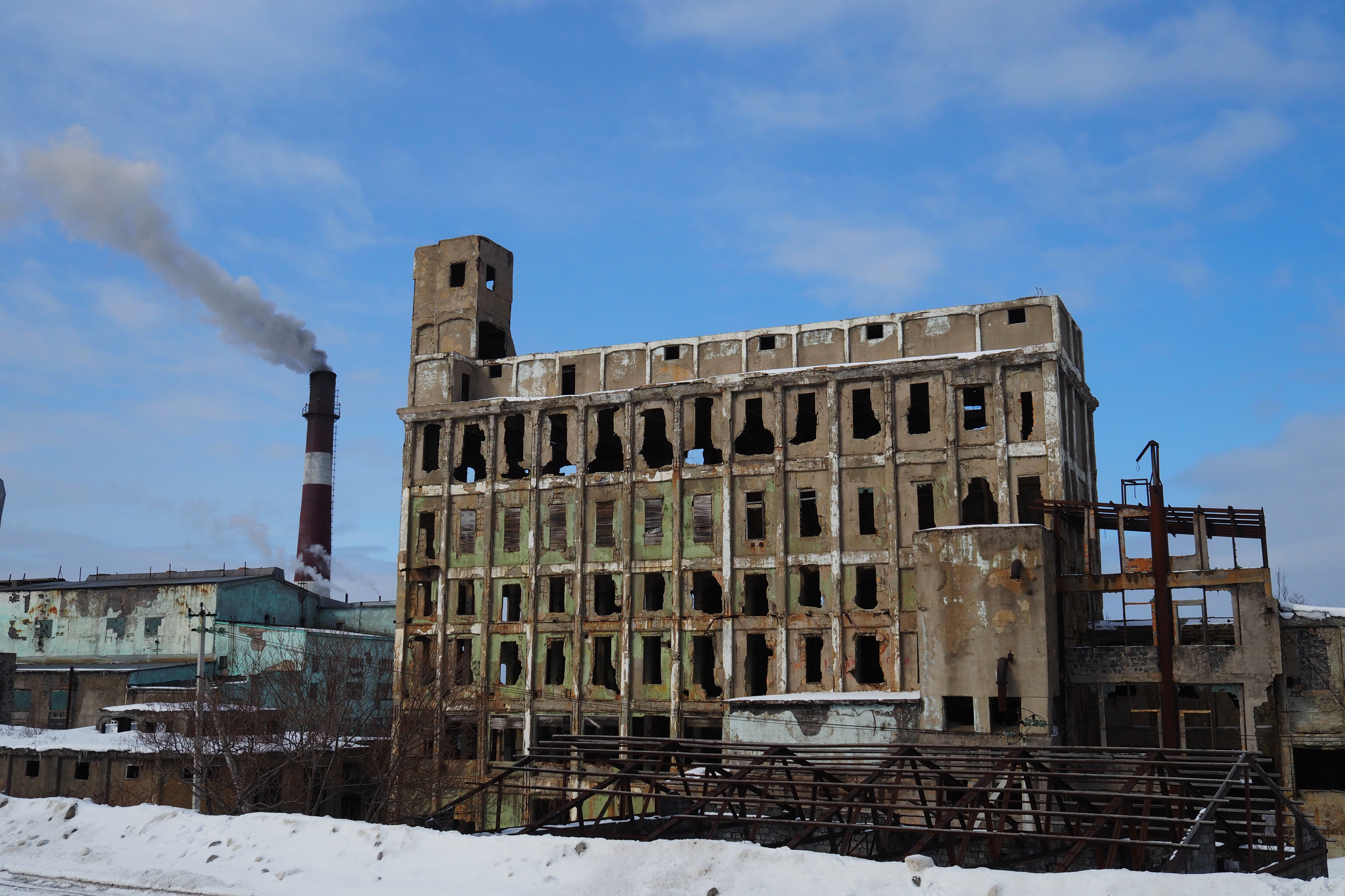 旧王子製紙真岡工場（ホルムスク市）の画像