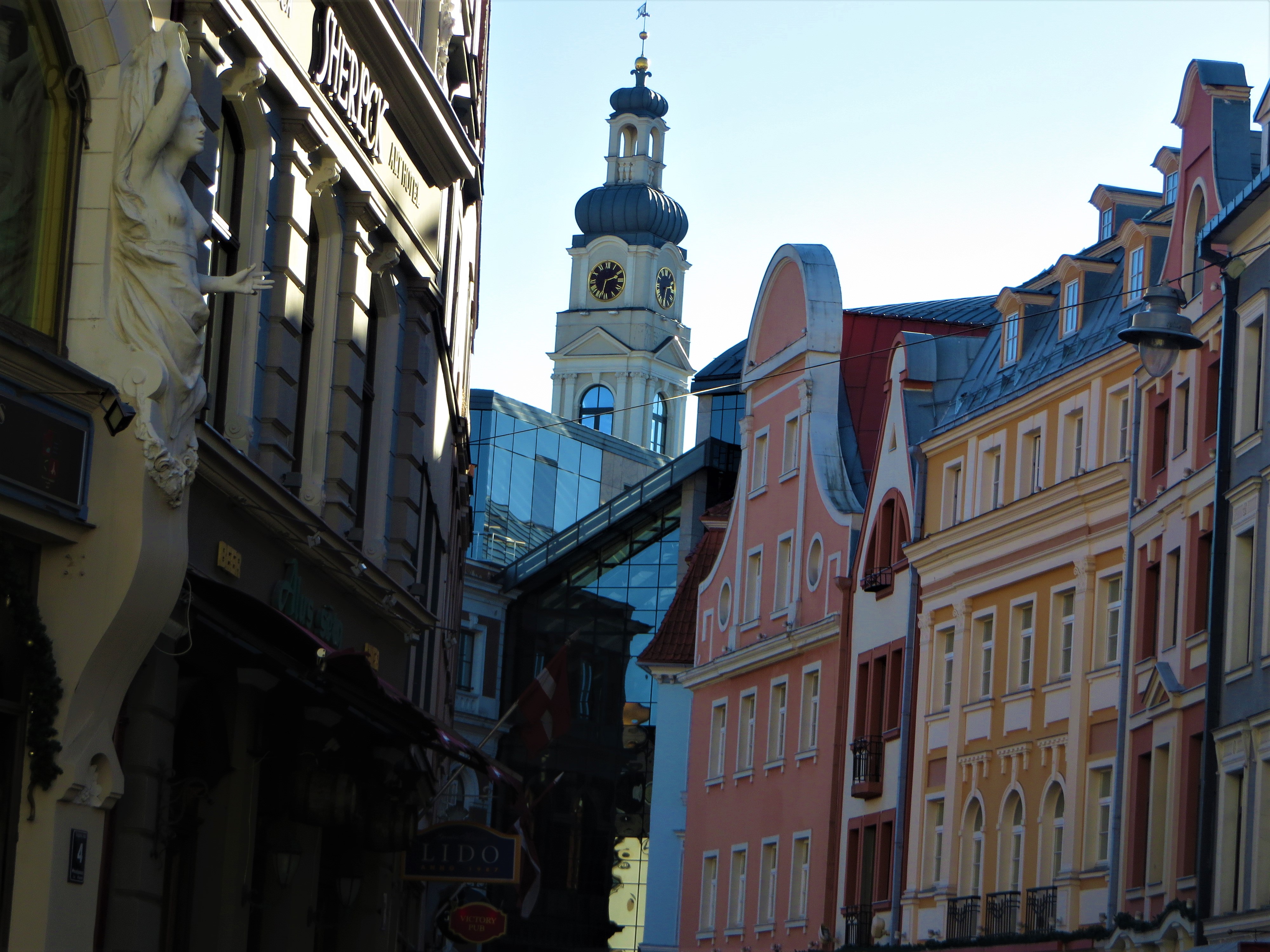 ラトビアの街の画像
