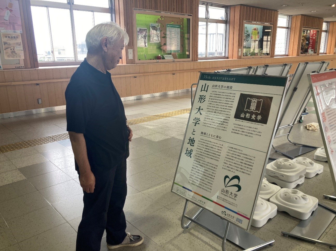 山形駅（東西自由通路）の画像