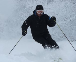 スキー実習の指導中の一コマ の画像