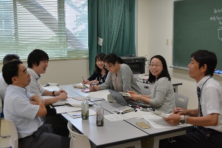 講演会場の様子の画像