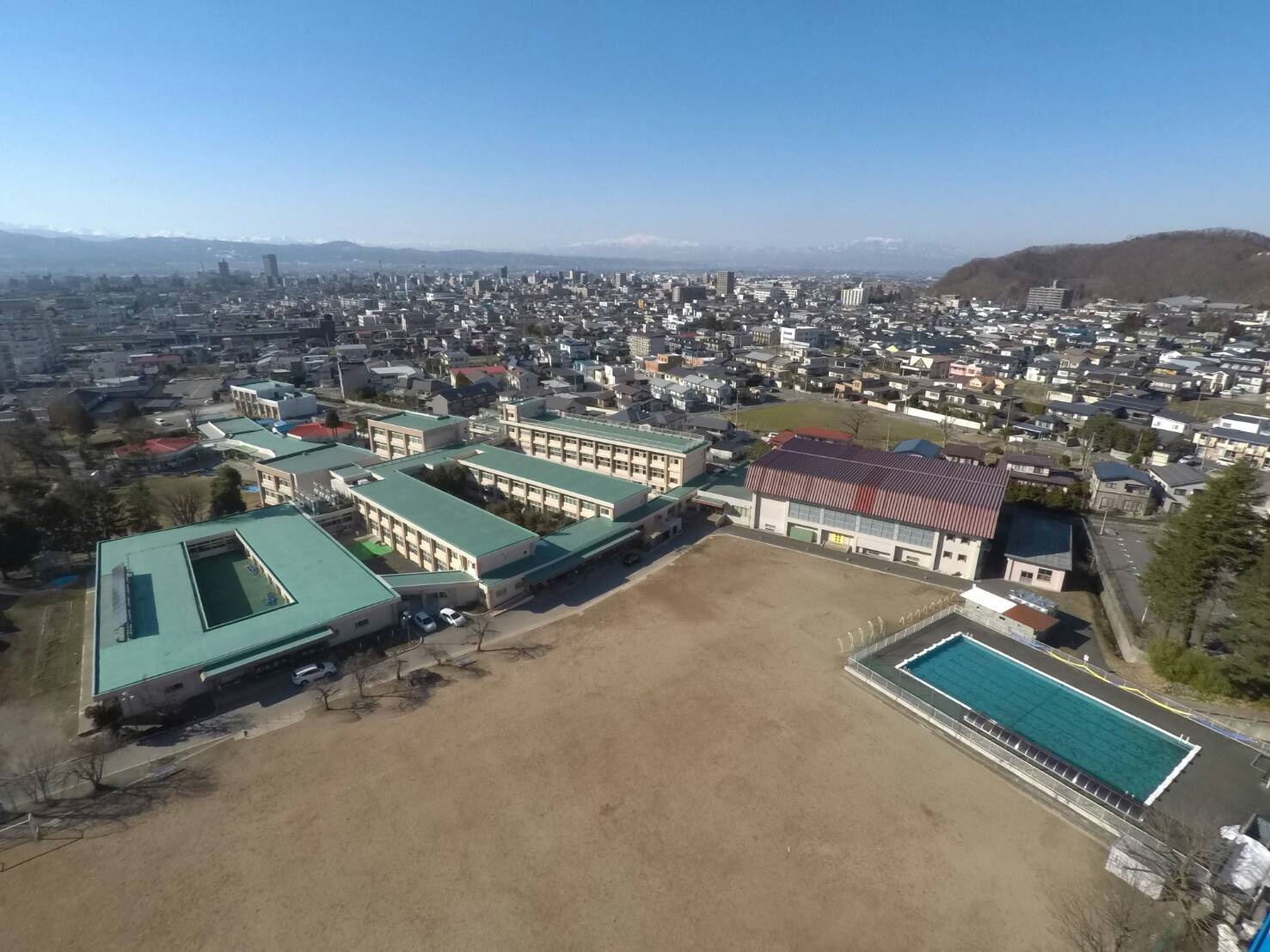 附属小学校の画像