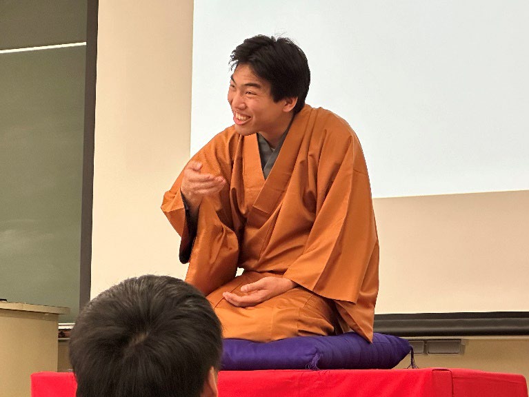 山形大学出身の落語家・立川志らぴーさんによる「そば・ラーメン」の落語の画像