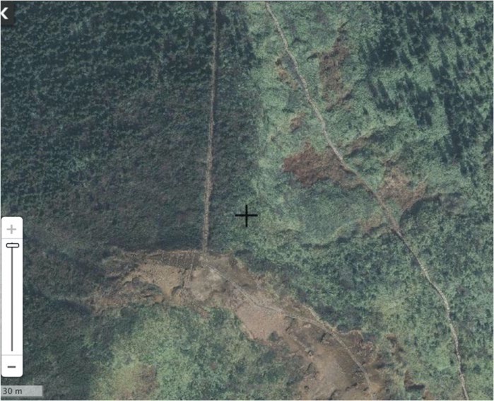 図９　空中写真　国土地理院　最新（拡大）の画像