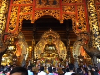 東南アジア最大級の仏教寺にての画像