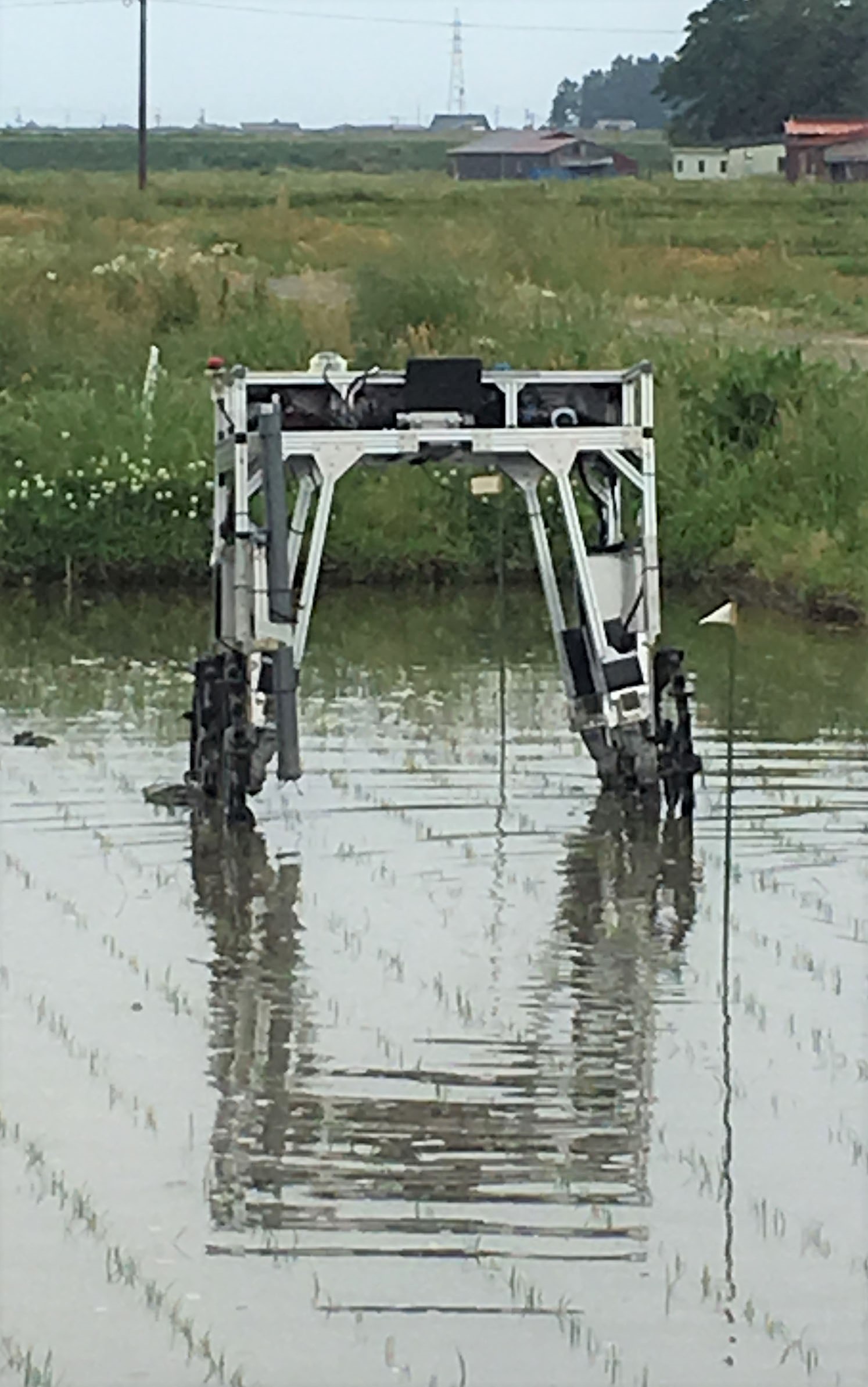 水稲の生産管理ロボットの画像