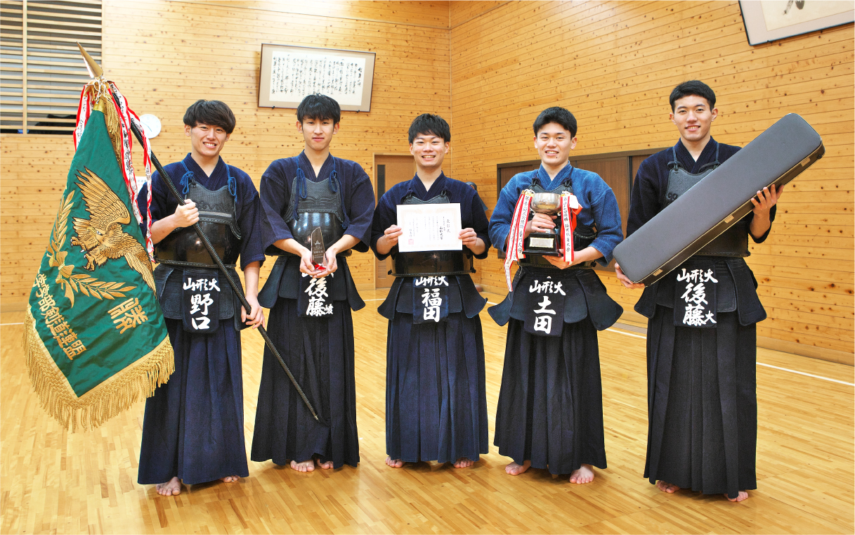 第52回全国教育系大学学生剣道大会優勝メンバー