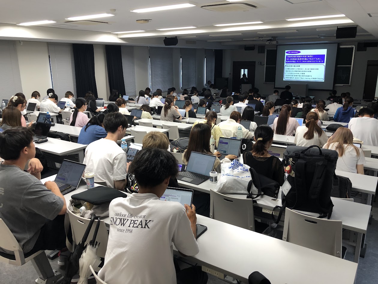 講義の様子の画像
