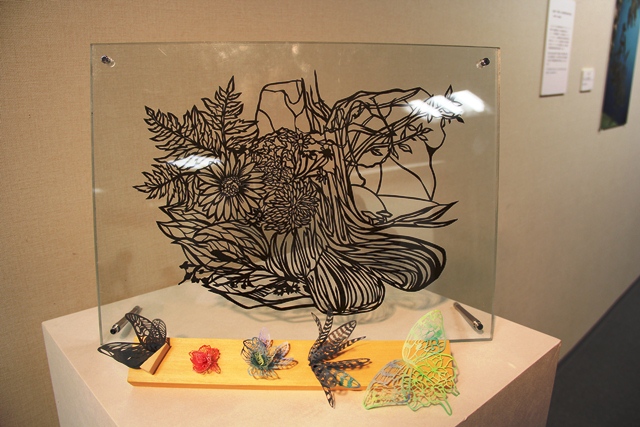 工芸　阿部萌水「切り絵技法を用いた立体造形の研究」の画像