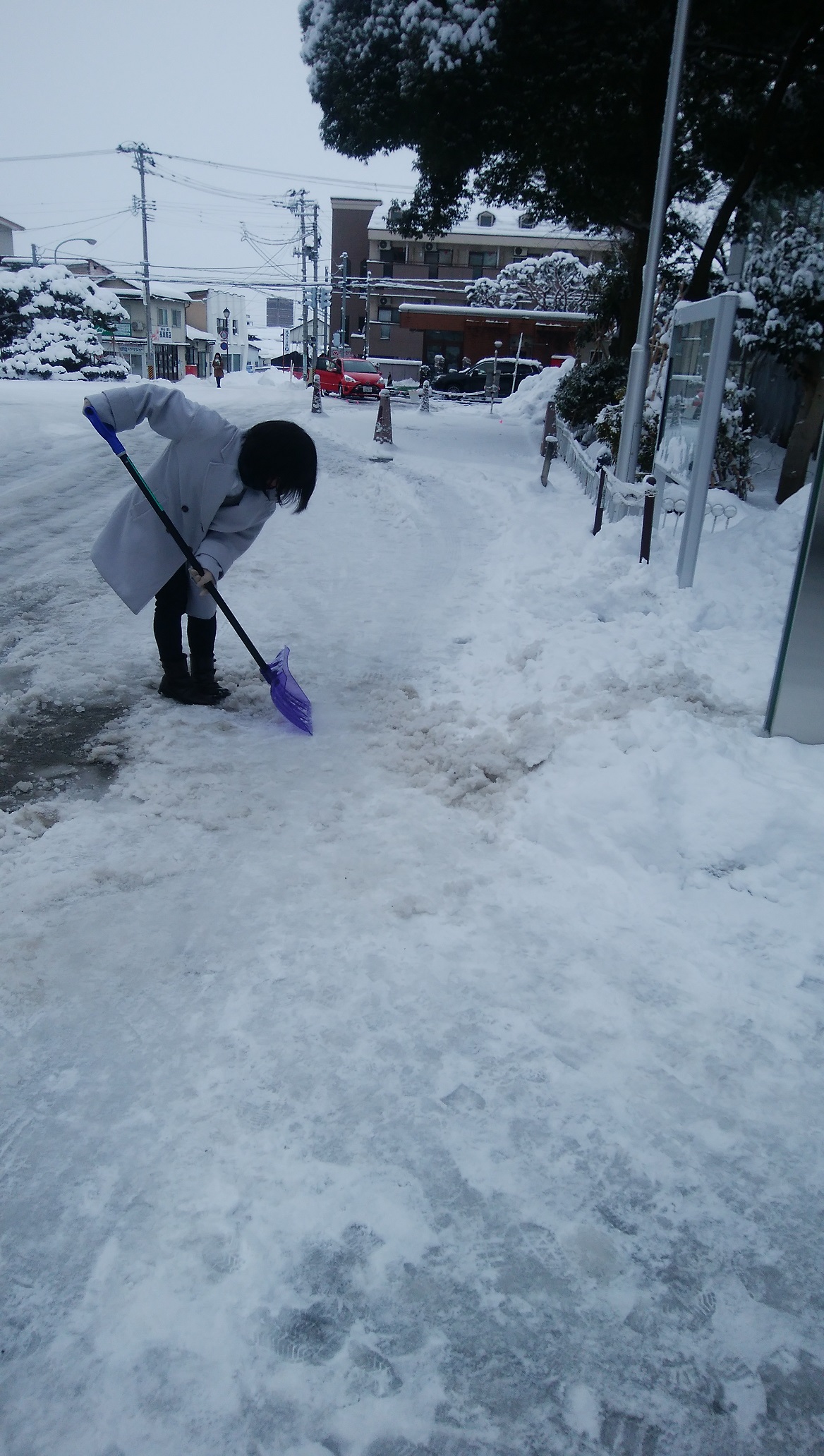 雪かき中２