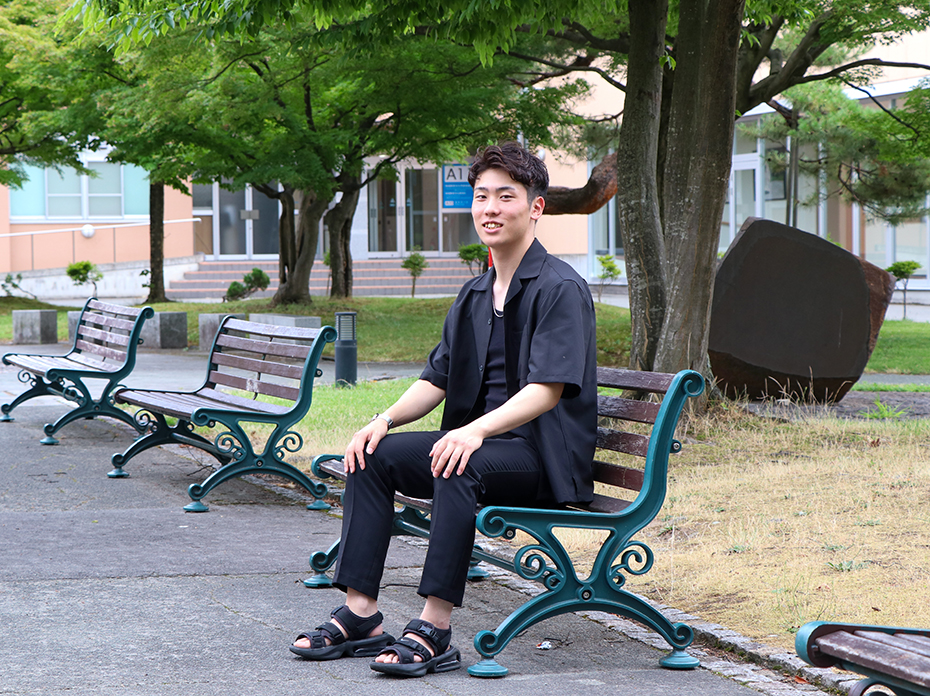 第52代模擬裁判実行委員会委員長。歴史ある裁判劇の成功を誓う。