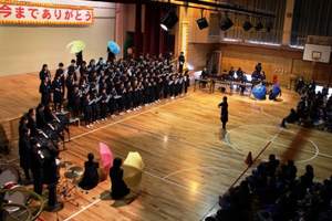 6年生を送る集会