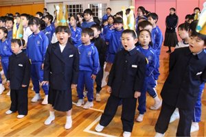 全校合唱「友情の花」