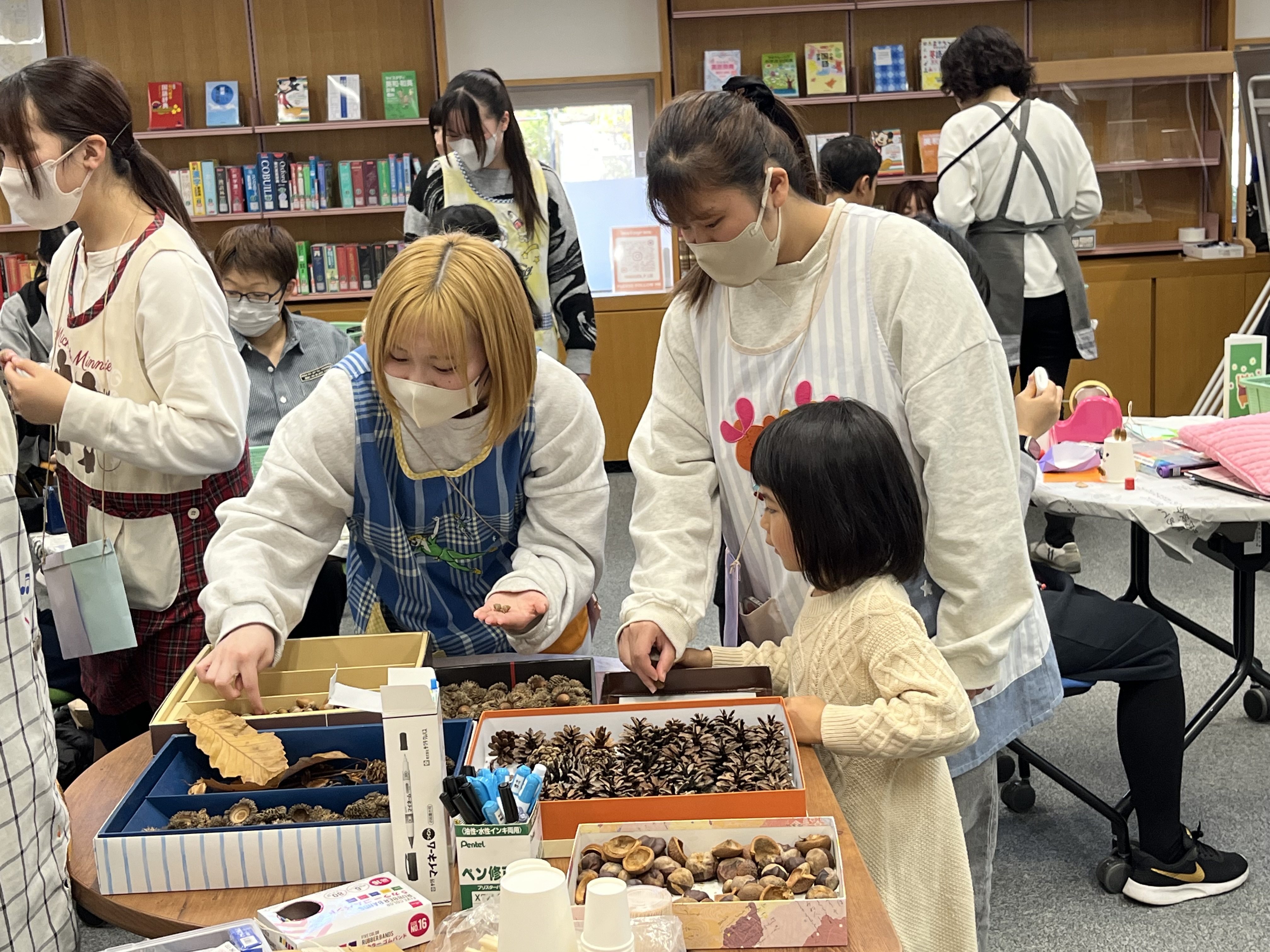 児童文化部　ボランティア活動～村山地区子どもの読育活動推進講座～(11/24)
